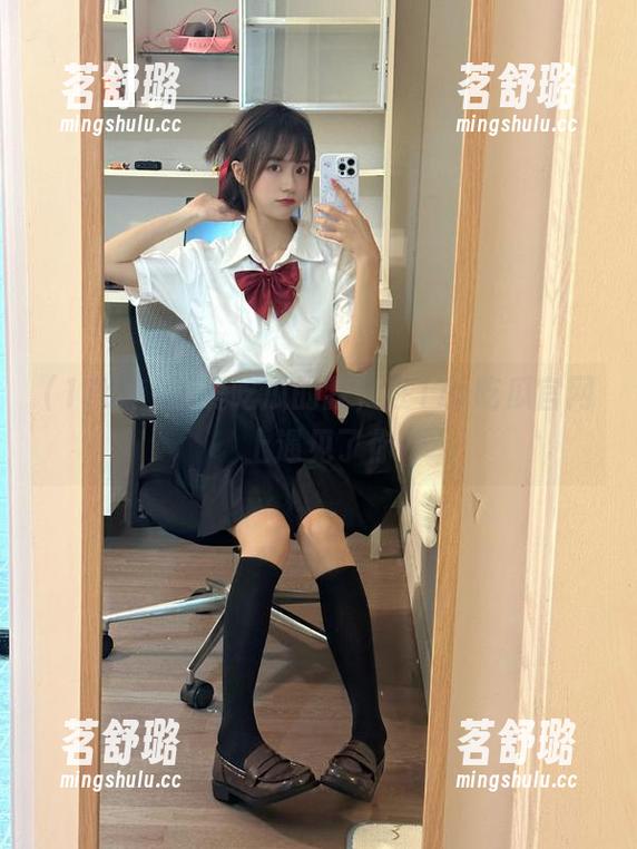 爱吃瓜的我,在17c吃瓜官网上遇见了你 爱吃瓜的我,在17c吃瓜官网上遇见了你
