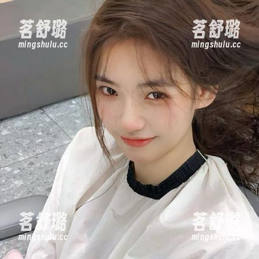 “51吃瓜”发布的热搜瓜，真能让人目不转睛！