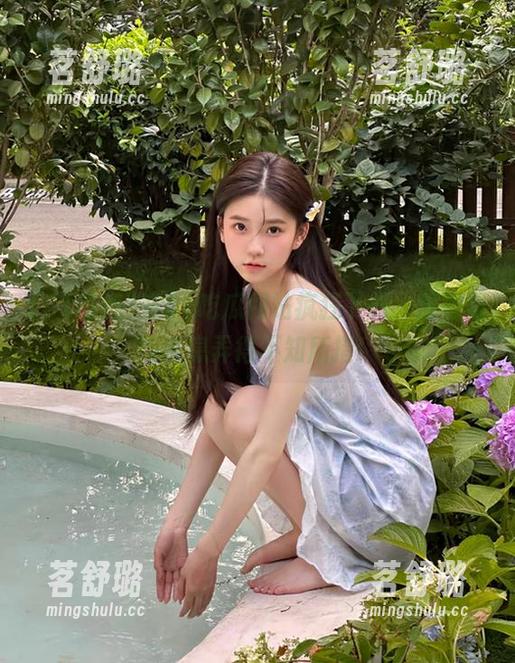 在51吃瓜网站疯狂下载,却被最新消息弄得不知所措! 在51吃瓜网站疯狂下载,却被最新消息弄得不知所措!