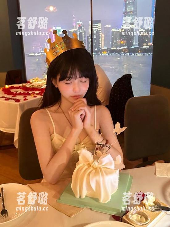 “51吃瓜王ccggg”的秘密线路，竟然有种走偏的荒唐感觉……哈哈！