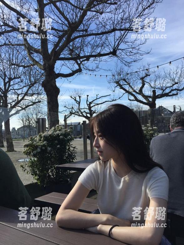 “51吃瓜网”免费吃瓜入口，来了就不想走，真香的节奏！