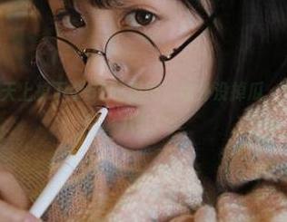 天上掉下个52吃瓜网，意外没掉瓜，但却掉了明星八卦！