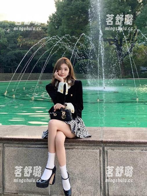 登录61吃瓜刚开始，跟着各路网友沸腾，感觉自己加入了非正式的瓜友圈！