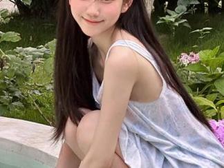 66吃瓜官网，每日大赛，常常让我想起天上掉下来的瓜，到底是甜是酸？