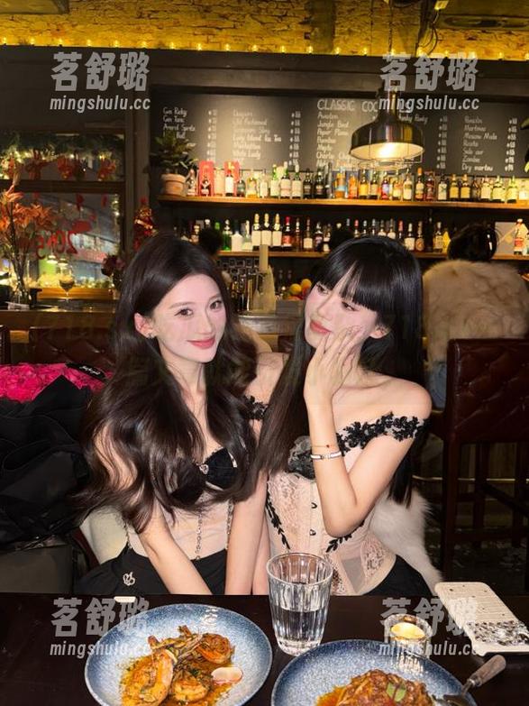 吃瓜的线路很复杂，718.sx一篇文章就能引发小骚乱。
