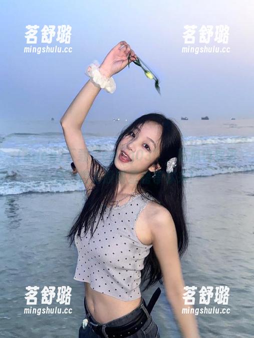 下载“cgcg03”，吃瓜也要讲究，潜力股明星榜等你来！