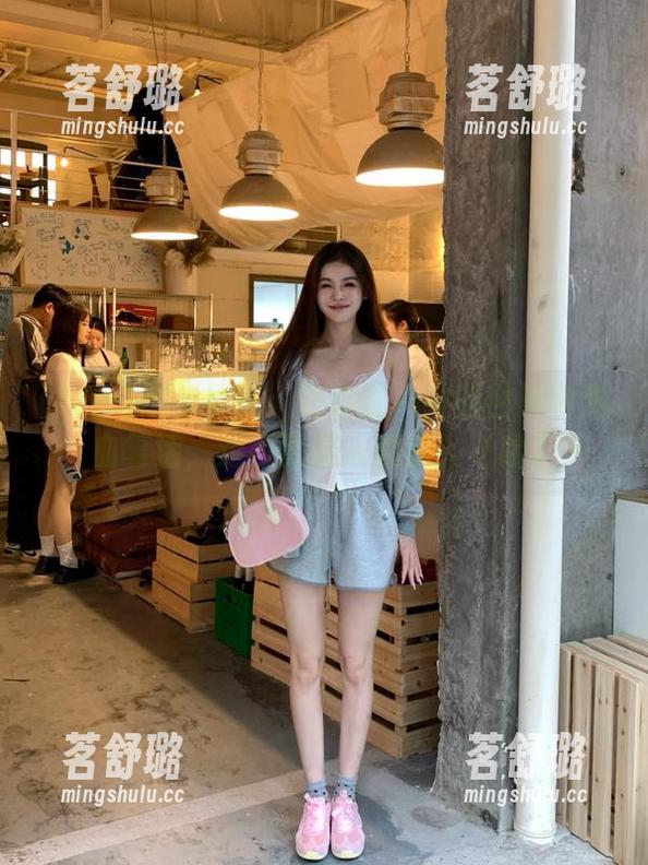 hlw导航：让你在八卦的世界中满血复活，走得比别人都快！（哈）