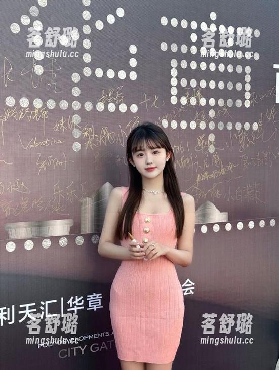 大家快来“hlw.bet”找资源，连我这种“吃瓜无道”都被吸引了！