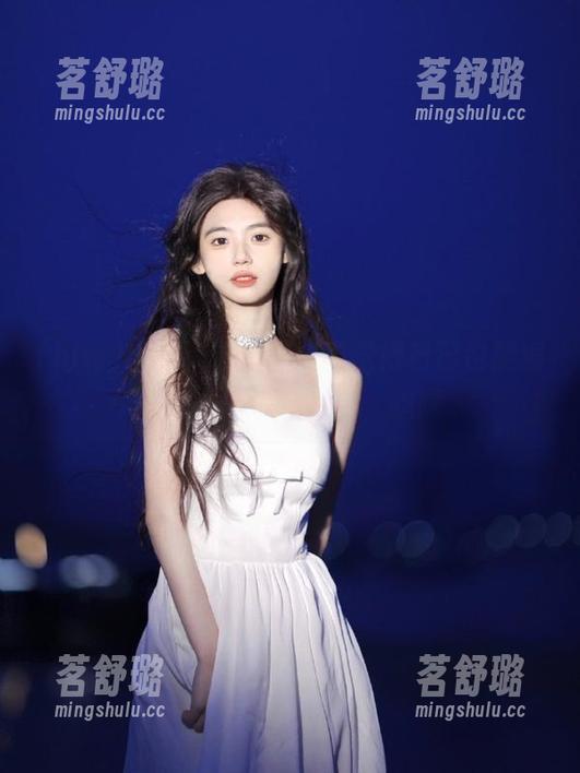 hlw登录之后，总觉得自己也能编个神奇的故事出来呢，嘿嘿。