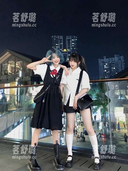 黑料飞出屏幕，zztt155.ccm网页让人感受到一阵阵的窒息感！