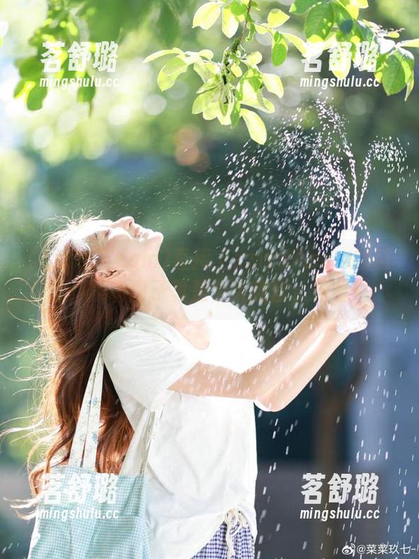 直接上zztt87.ccm的链接,黑料圈子真是个大迷宫,哈哈! 直接上zztt87.ccm的链接,黑料圈子真是个大迷宫,哈哈!