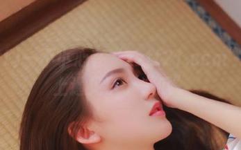 一不小心在“zztt21.ccm”地址上遇见了个“瓜”