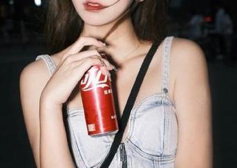 听说zztt87.ccm把黑料的地址隐藏得很深，我是真想去挖！
