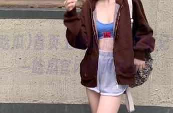 首页上演瓜版“变形记”，五一吃瓜官网网页版绝了