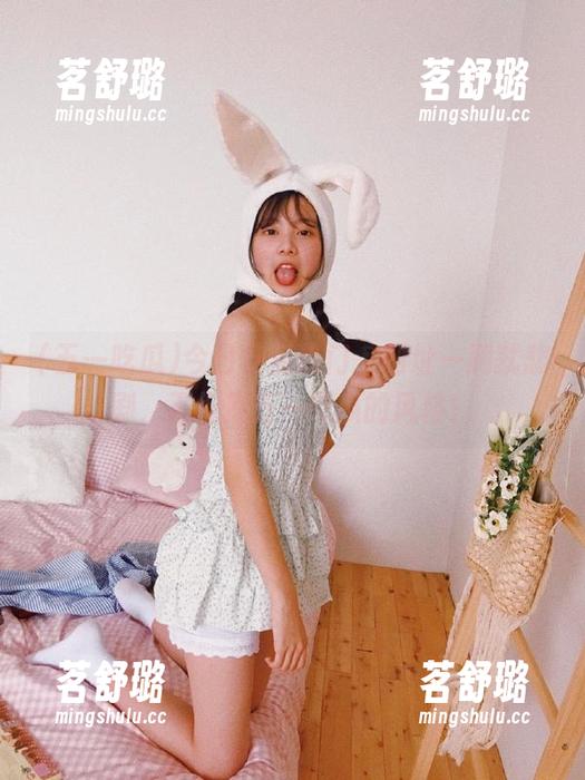 今日吃瓜热门，网址一刷就悲剧，不愧是五一吃瓜的风格！