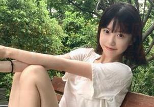 说说我在“五一吃瓜”官网网页版登录的观看体验，感觉像是在菜市场赶集哈哈！