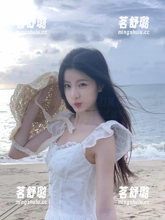 今日吃瓜的入口简直就像是大瓜的神秘通道，快来试试吧！