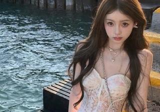 在这暗潮汹涌的传送门里，“吃瓜天堂”果然藏着不少故事，意想不到！