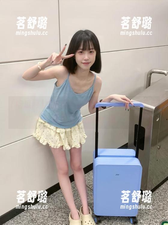 尴尬黑料新线路,吃瓜网为你揭晓不为人知的一面 尴尬黑料新线路,吃瓜网为你揭晓不为人知的一面