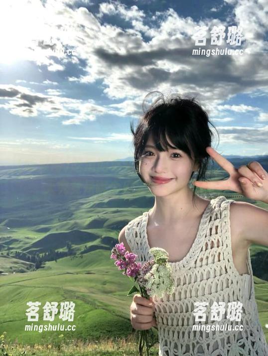 吃瓜网苹果版:边吃瓜边想,今天究竟是哪个瓜全网最疯狂呢? 吃瓜网苹果版:边吃瓜边想,今天究竟是哪个瓜全网最疯狂呢?