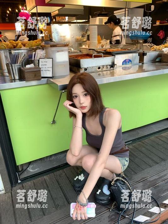 来来来，登录“我要吃瓜”，免费瓜等你来尝，别怪我没提醒你！