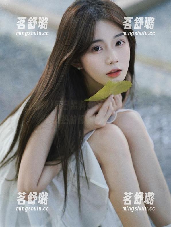 每日黑料：登录后，不见得发光发热的都是好料哦！
