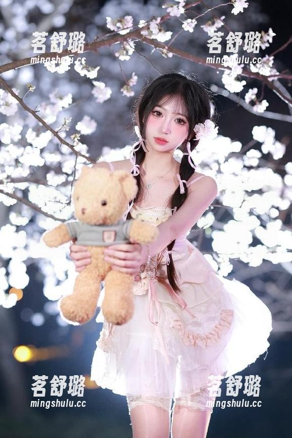 最近“黑料不打烊”网站的点击率火得一塌糊涂，这瓜也吃得太过火了吧？