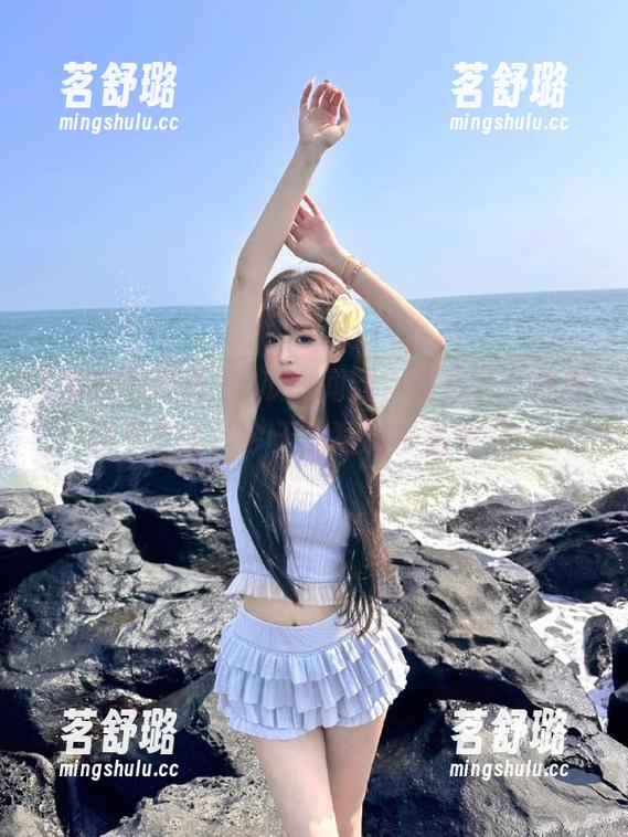 吃瓜时间到，别忘了下载黑料不打烊，今天的猛料可是劲爆！