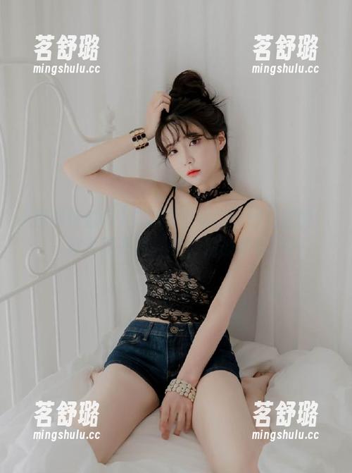 “黑料传送门”网站提醒：瓜也要有选择性，别被雷到…