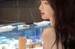 黑料正能量hl带你走进永不迷路的八卦世界，信我，你没听错！