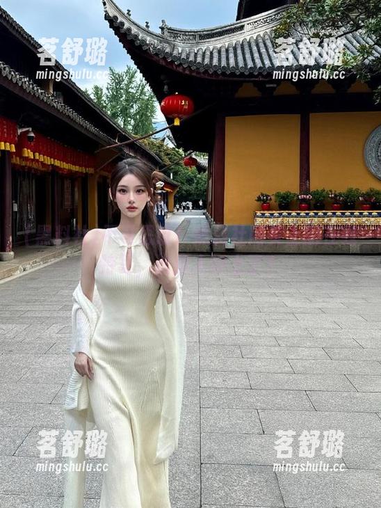 不可思议！黑料社网页上的在线特写，这俩人好上了？