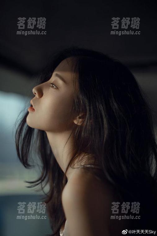直达黑料网，瓜永远在线，宛若无底洞的八卦乐园。