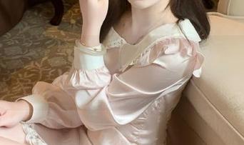 你没听错，“黑料网址”保证你免费了解到所有八卦！